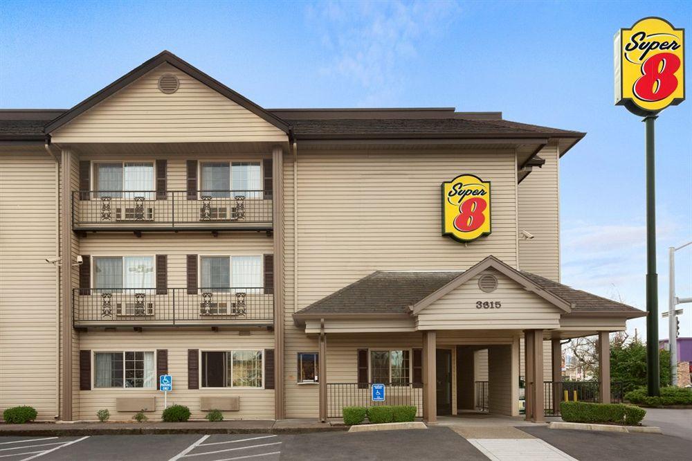 Gateway Inn & Suites Eugene-Спрингфилд Экстерьер фото