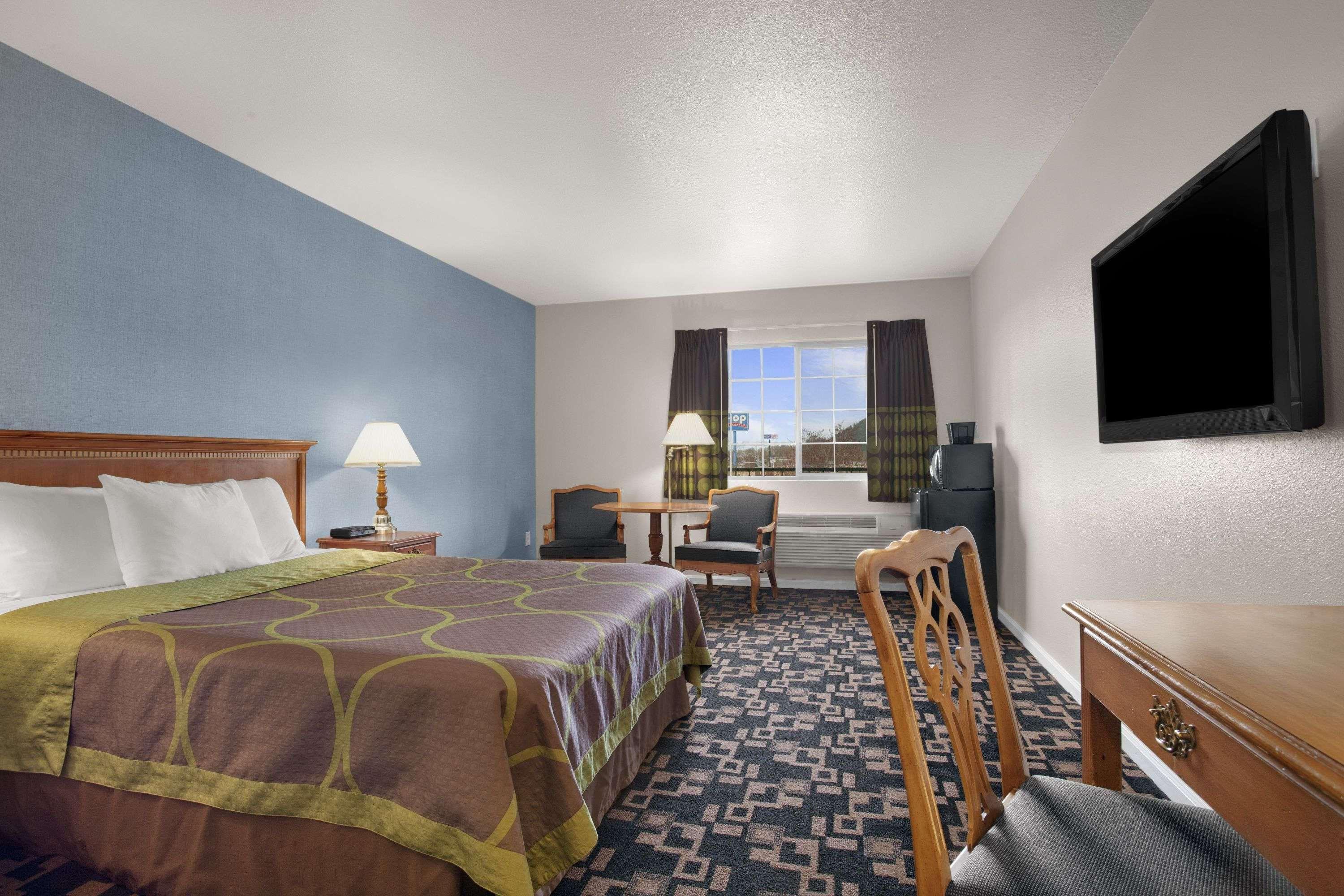 Gateway Inn & Suites Eugene-Спрингфилд Экстерьер фото