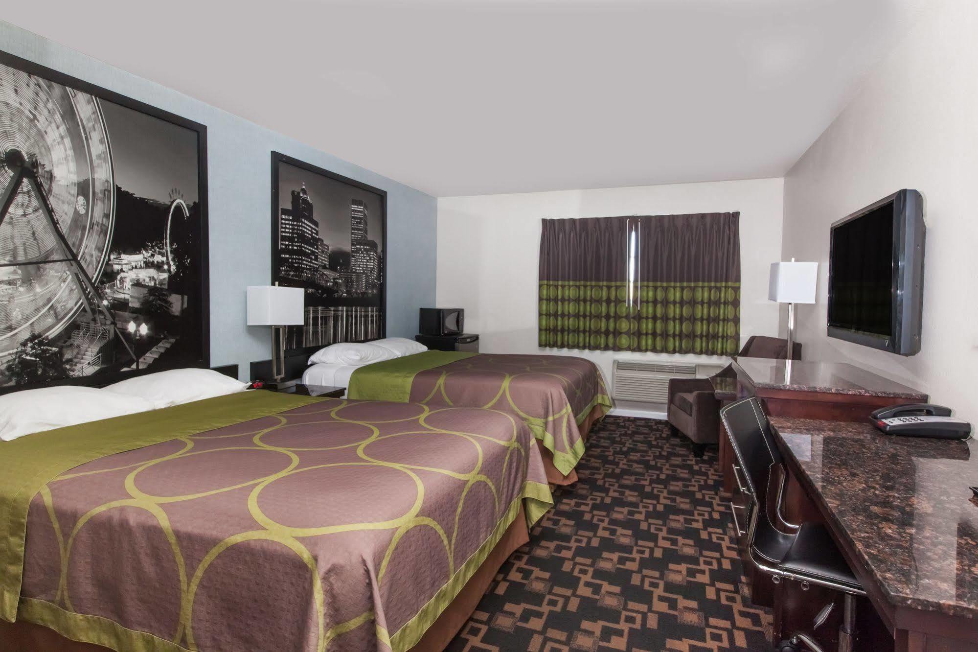 Gateway Inn & Suites Eugene-Спрингфилд Экстерьер фото