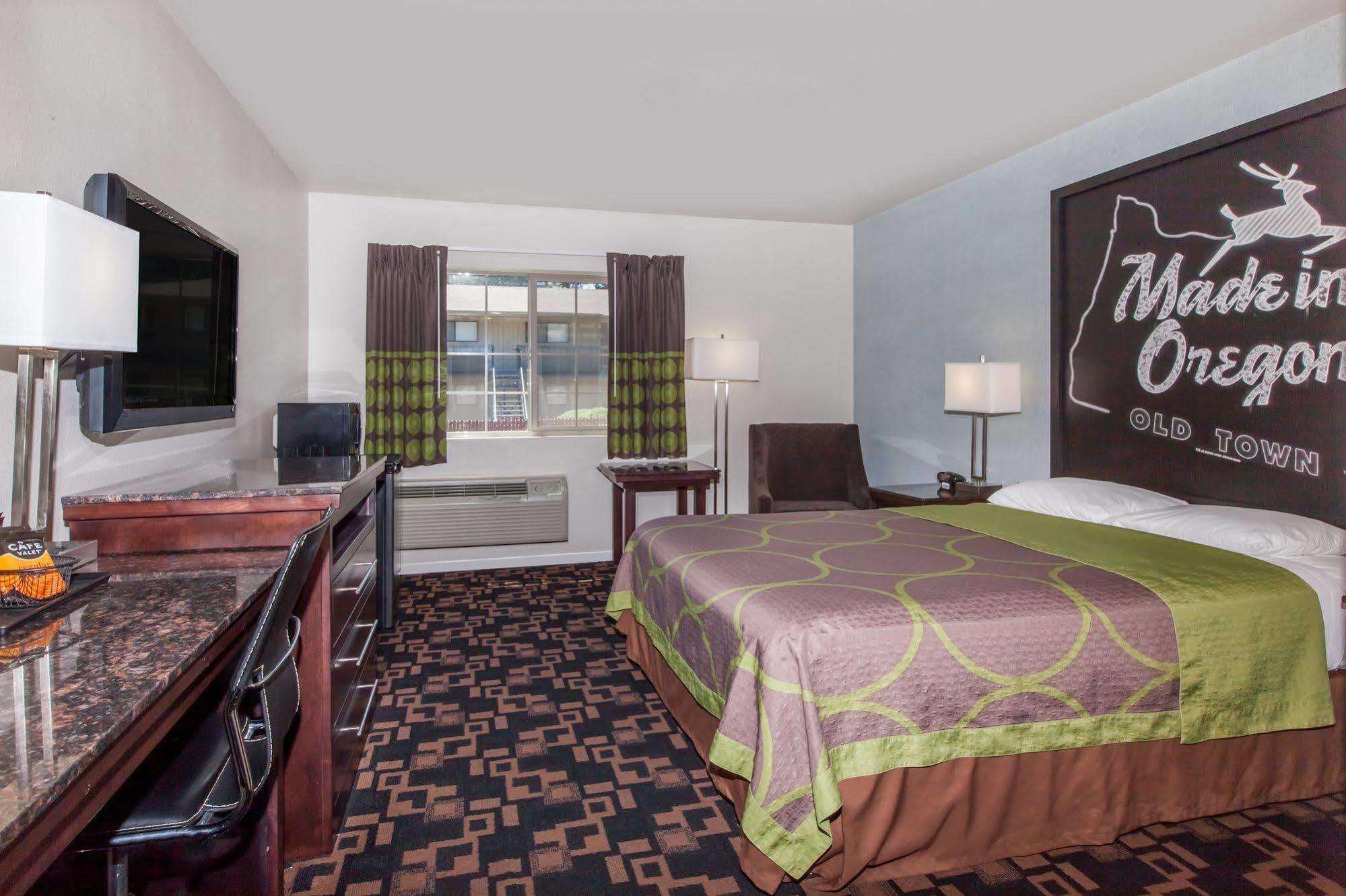 Gateway Inn & Suites Eugene-Спрингфилд Экстерьер фото